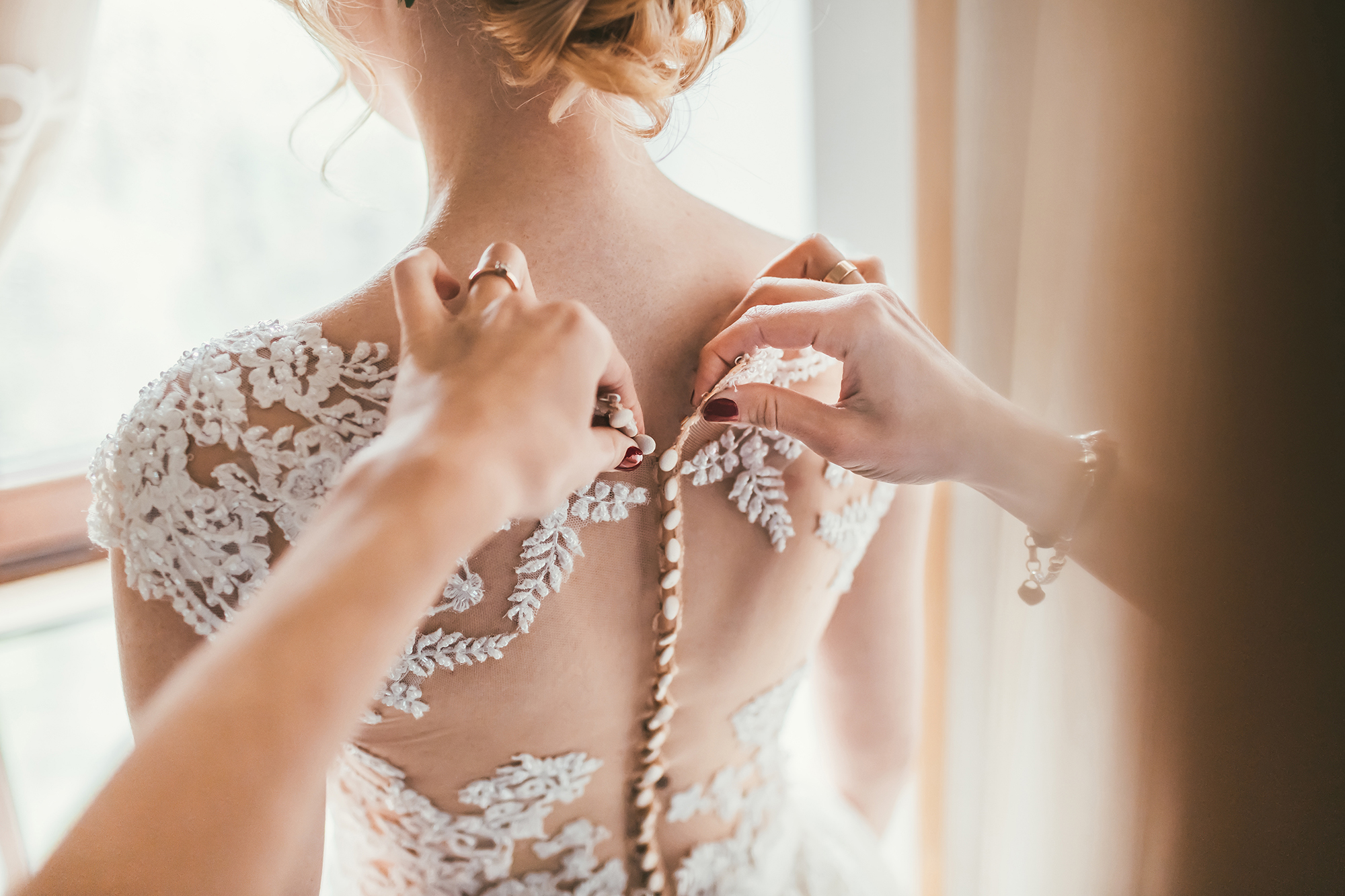 tlhfe-weddings-dedicated-wedding-specialist.jpg